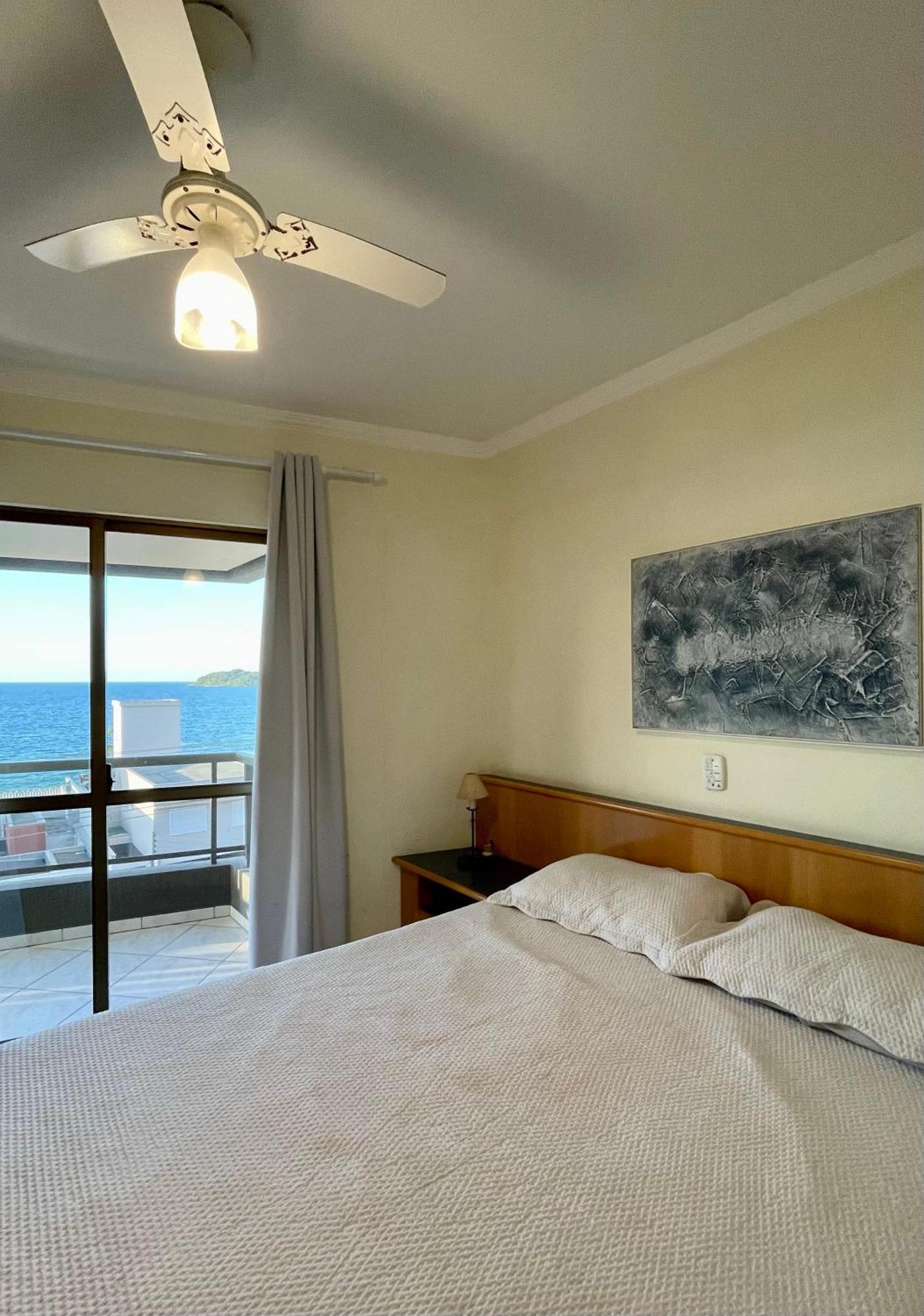 187 Apartamento 50M Da Praia. Bela Vista Ao Mar. Em Avenida Principal De Bombinhas. 外观 照片