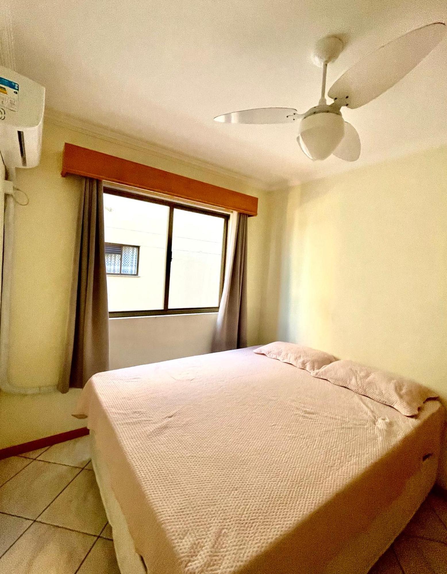 187 Apartamento 50M Da Praia. Bela Vista Ao Mar. Em Avenida Principal De Bombinhas. 外观 照片