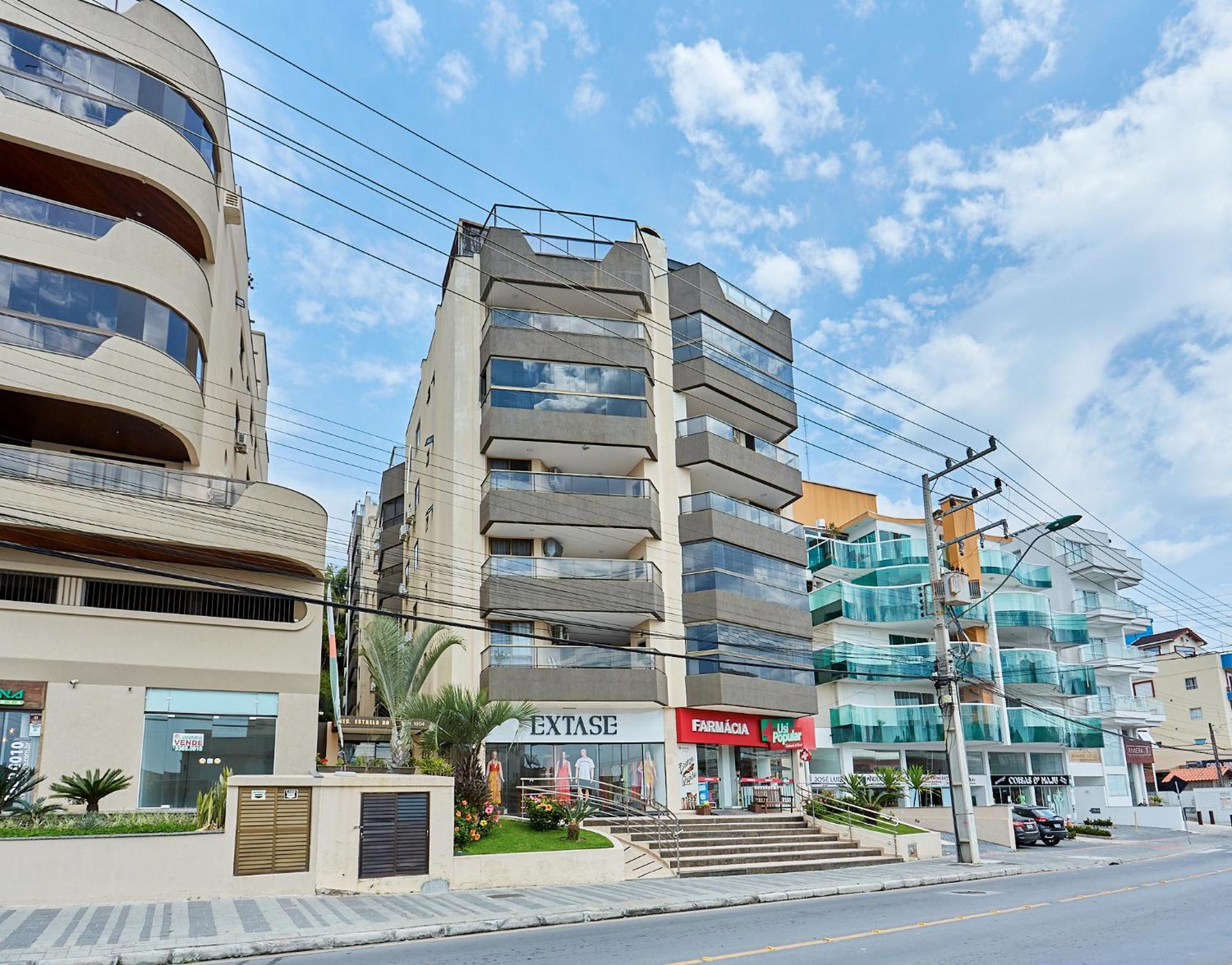 187 Apartamento 50M Da Praia. Bela Vista Ao Mar. Em Avenida Principal De Bombinhas. 外观 照片